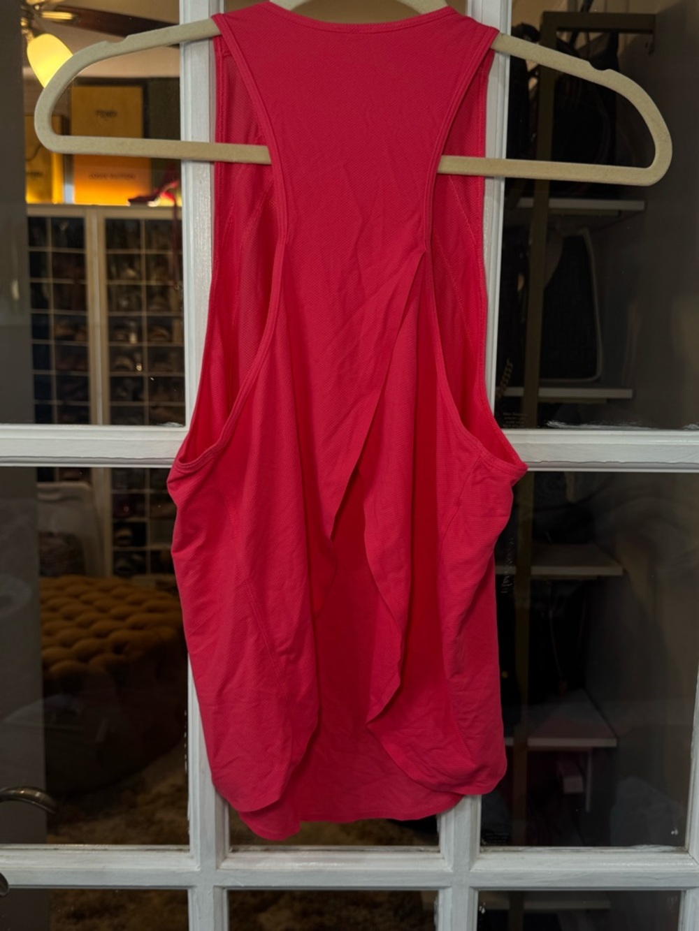lululemon high ventilation running tank top in color lip gloss - Picture 5 of 8